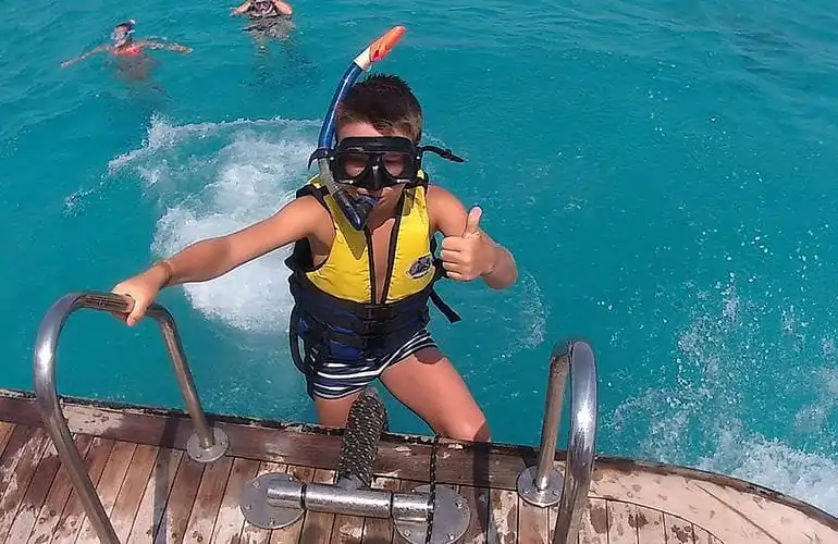 schnorcheln mit Kindern in Hurghada Ausflüge: Die 10 besten Familienfreundliche Aktivitäten